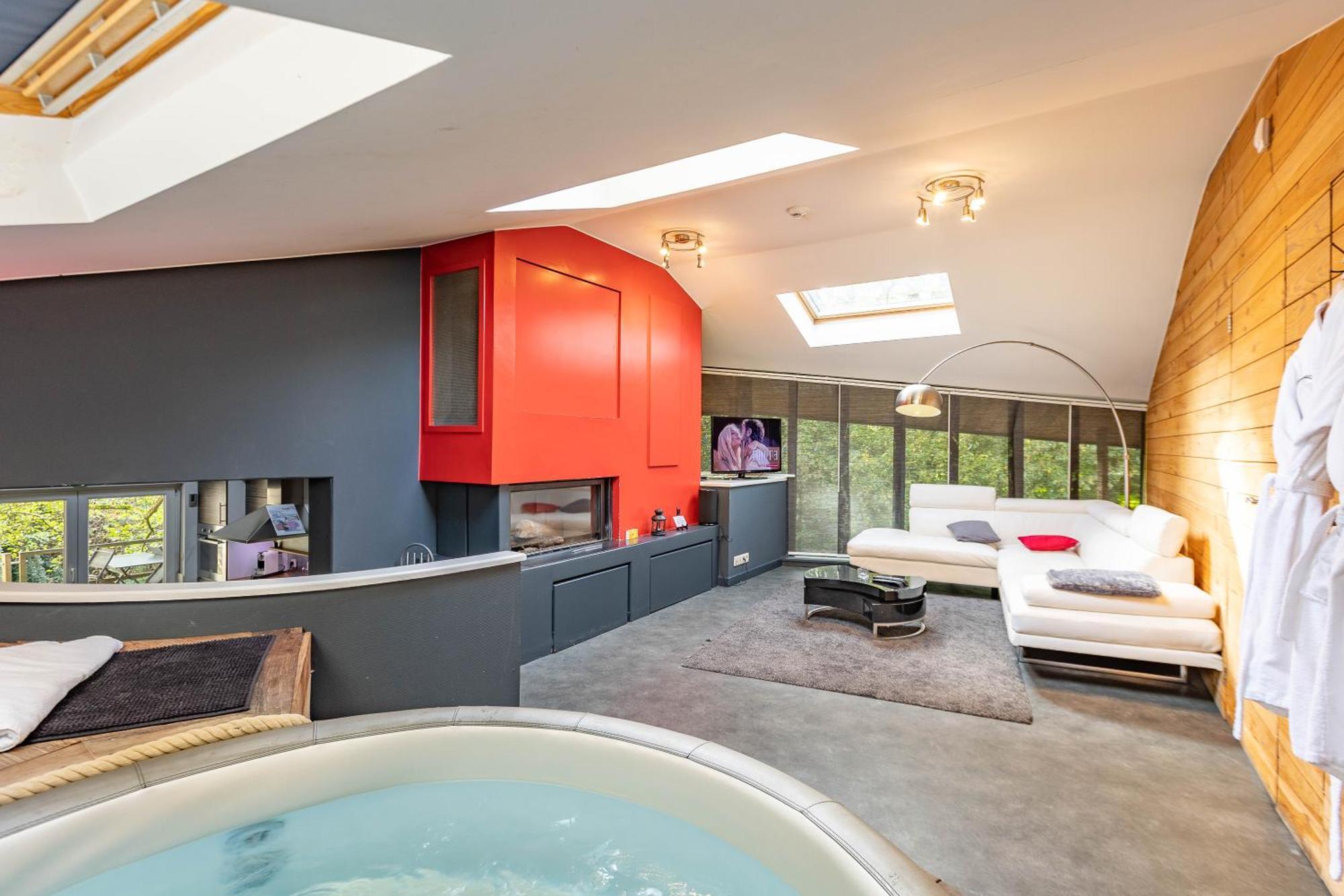 Le Lov'T - Suite Avec Jacuzzi Spontin Extérieur photo